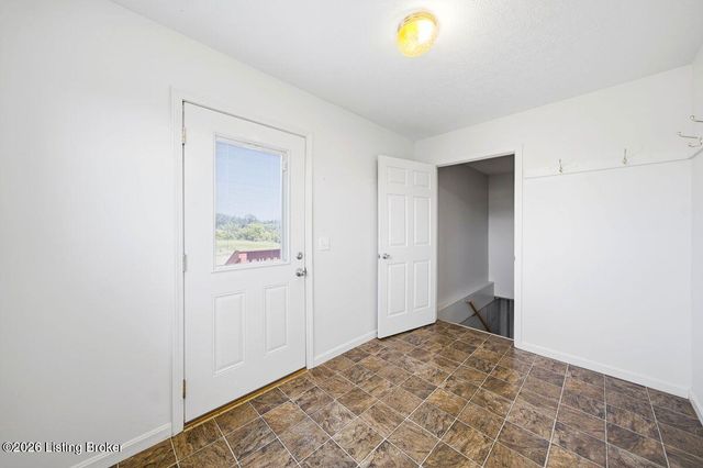 1119 Ballard Rd, Lawrenceburg, KY 40342