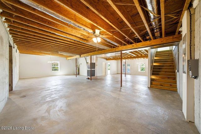 1119 Ballard Rd, Lawrenceburg, KY 40342