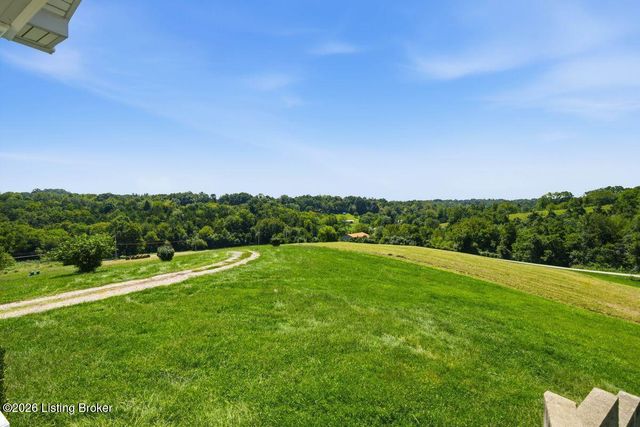 1119 Ballard Rd, Lawrenceburg, KY 40342