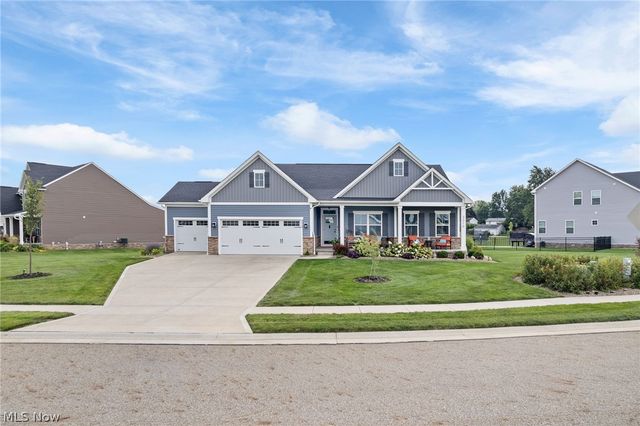 3310 Stoneleigh Road NE, Canton, OH 44721