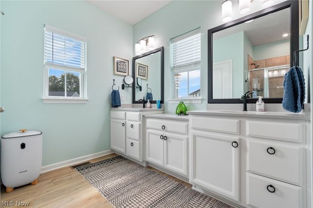 3310 Stoneleigh Road NE, Canton, OH 44721