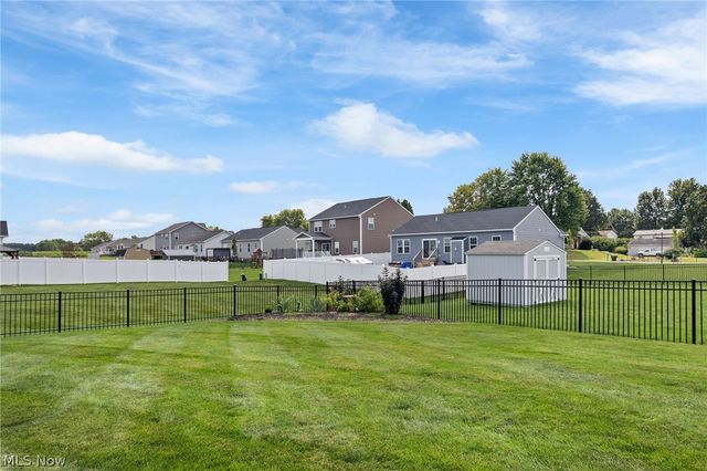 3310 Stoneleigh Road NE, Canton, OH 44721