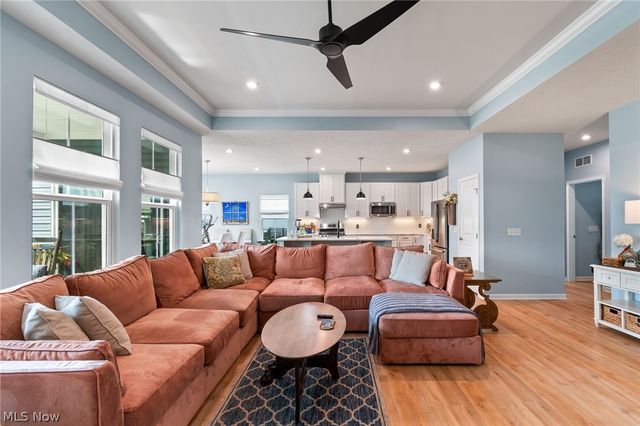3310 Stoneleigh Road NE, Canton, OH 44721