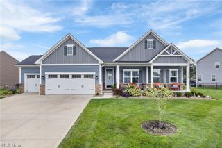 3310 Stoneleigh Road NE, Canton, OH 44721
