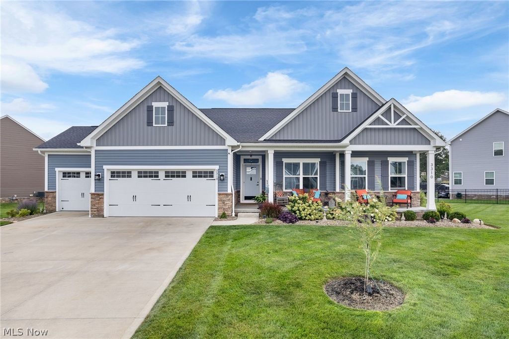 3310 Stoneleigh Road NE, Canton, OH 44721