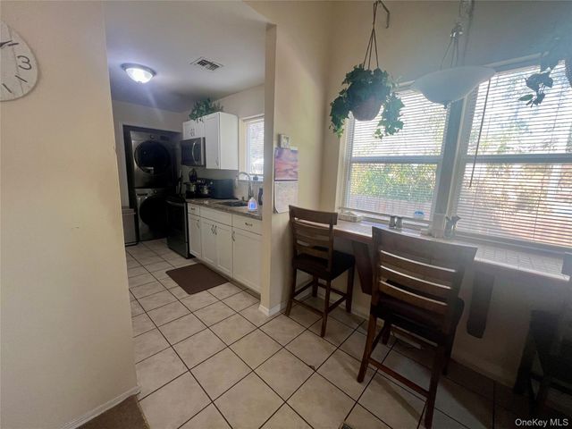 10 Rutland Road, Mastic, NY 11950