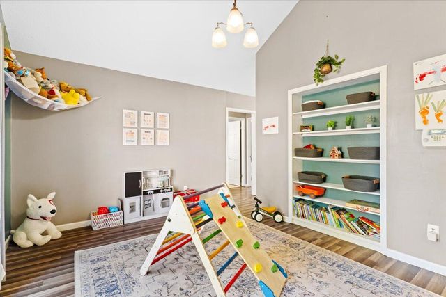 206 Seville Circle, Mary Esther, FL 32569