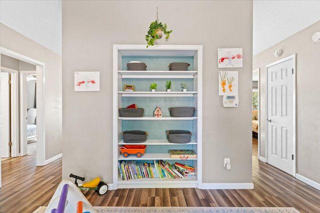 206 Seville Circle, Mary Esther, FL 32569