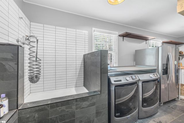 110 Oak Creek Lane, Greenville, SC 29615