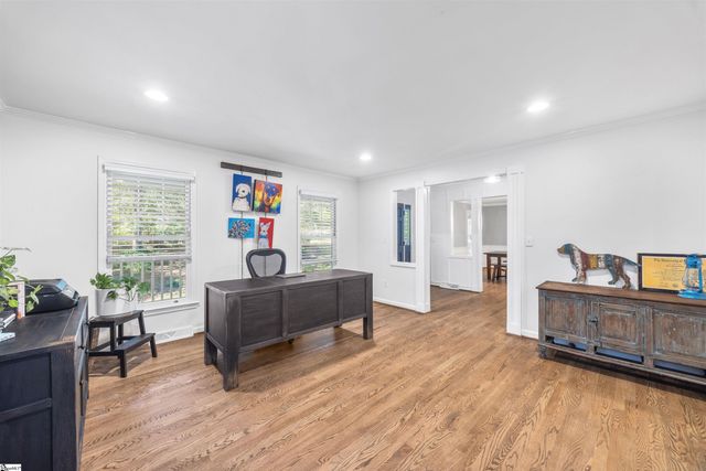 110 Oak Creek Lane, Greenville, SC 29615