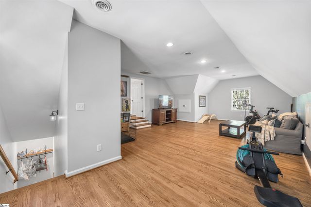 110 Oak Creek Lane, Greenville, SC 29615