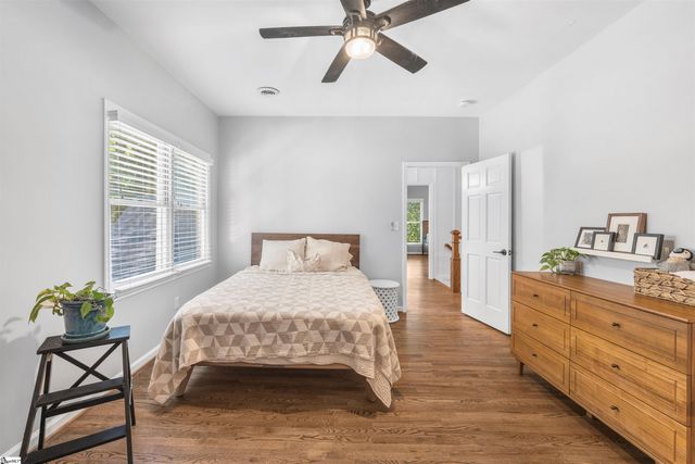 110 Oak Creek Lane, Greenville, SC 29615