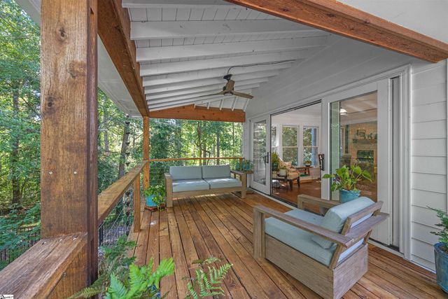 110 Oak Creek Lane, Greenville, SC 29615