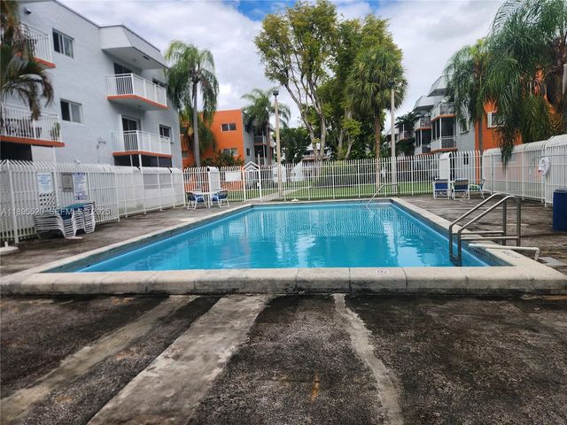 11309 SW 200th Street 303-C, Miami, FL 33157