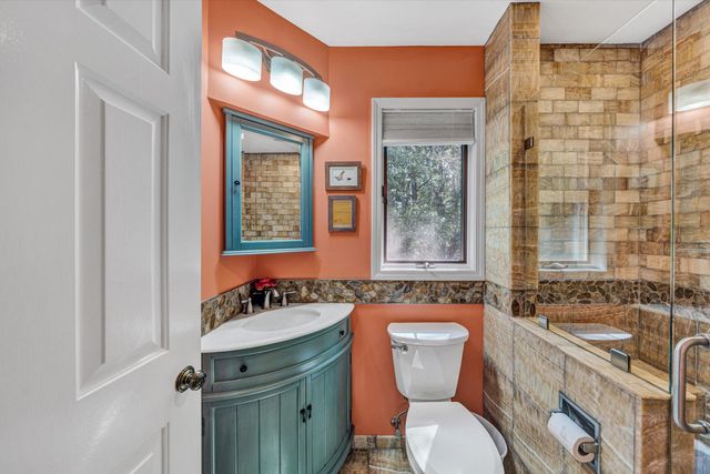 116 Deer Creek DR, Moneta, VA 24121