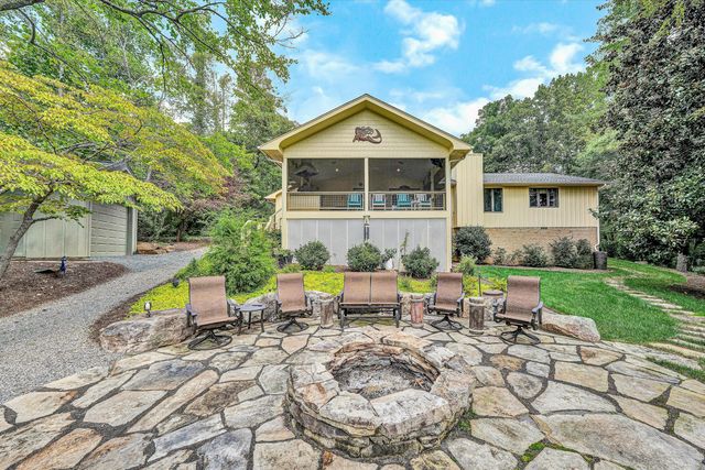 116 Deer Creek DR, Moneta, VA 24121