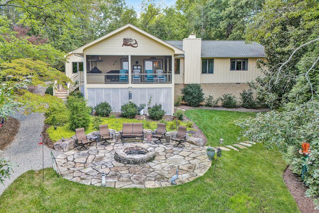 116 Deer Creek DR, Moneta, VA 24121