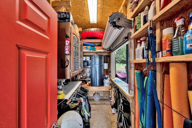 116 Deer Creek DR, Moneta, VA 24121