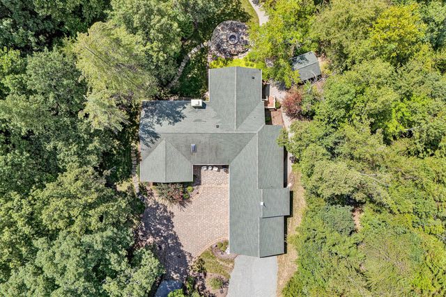 116 Deer Creek DR, Moneta, VA 24121