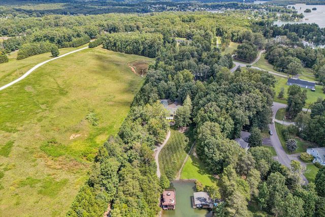 116 Deer Creek DR, Moneta, VA 24121