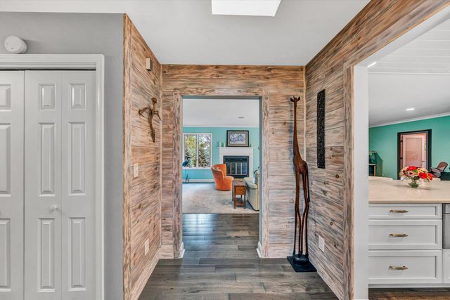 116 Deer Creek DR, Moneta, VA 24121