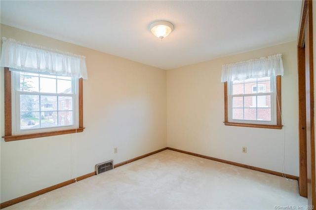 82 Lancaster Road, West Hartford, CT 06119