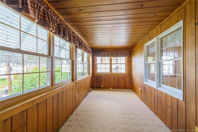 82 Lancaster Road, West Hartford, CT 06119