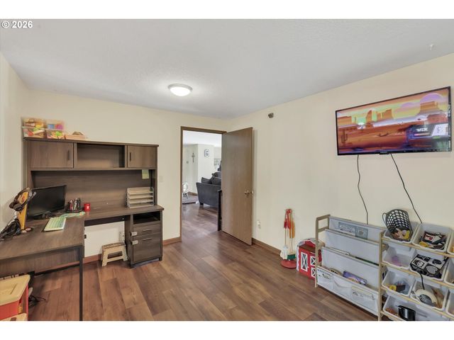 505 N HUBBARD Ave, Yacolt, WA 98675