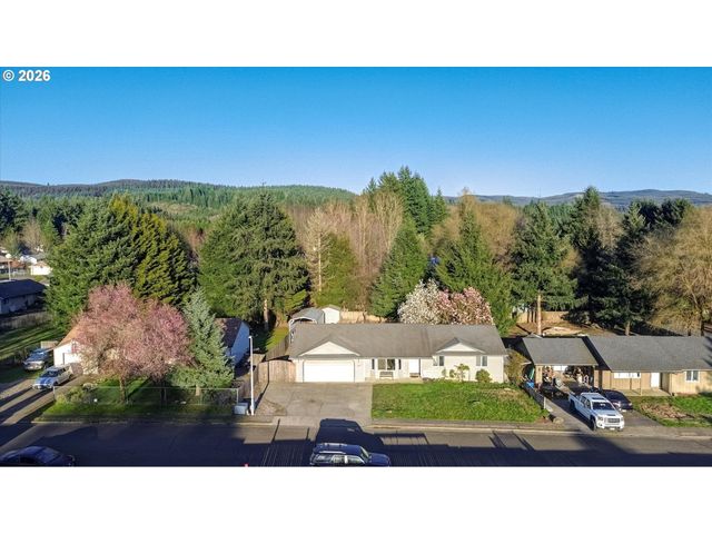 505 N HUBBARD Ave, Yacolt, WA 98675