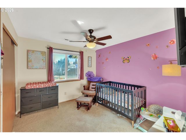 505 N HUBBARD Ave, Yacolt, WA 98675