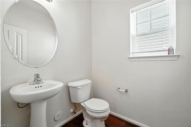 516 Cape Joshua LN, Virginia Beach, VA 23462