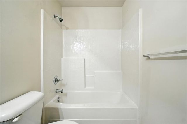 516 Cape Joshua LN, Virginia Beach, VA 23462