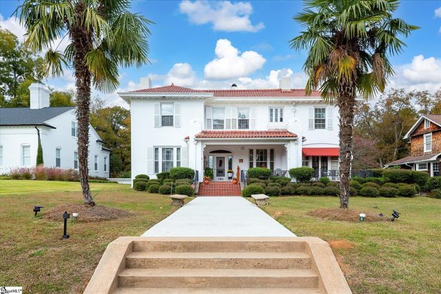 780 W Main Street, Laurens, SC 29360