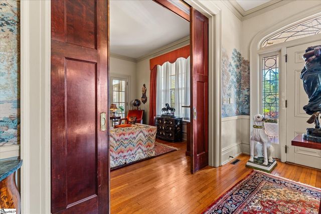 780 W Main Street, Laurens, SC 29360