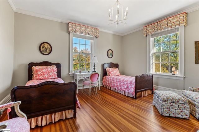 780 W Main Street, Laurens, SC 29360