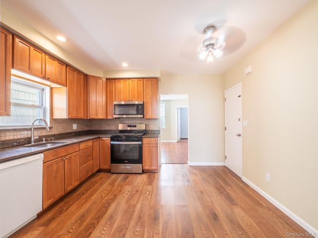 1315 130th Street, College Point, NY 11356