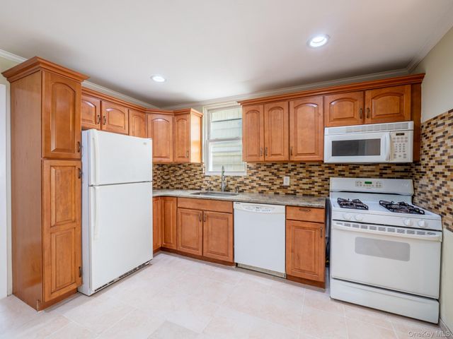 1315 130th Street, College Point, NY 11356