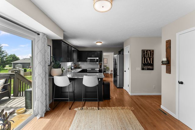 4478 34TH Street Court, Bettendorf, IA 52722
