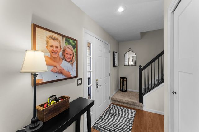 4478 34TH Street Court, Bettendorf, IA 52722