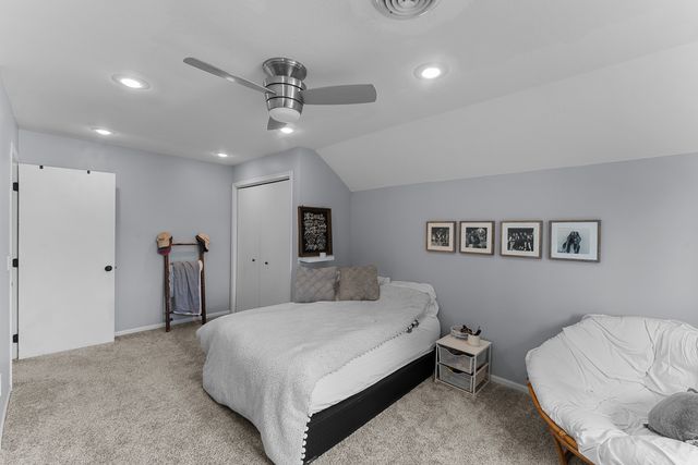 4478 34TH Street Court, Bettendorf, IA 52722