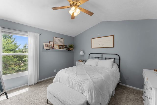 4478 34TH Street Court, Bettendorf, IA 52722