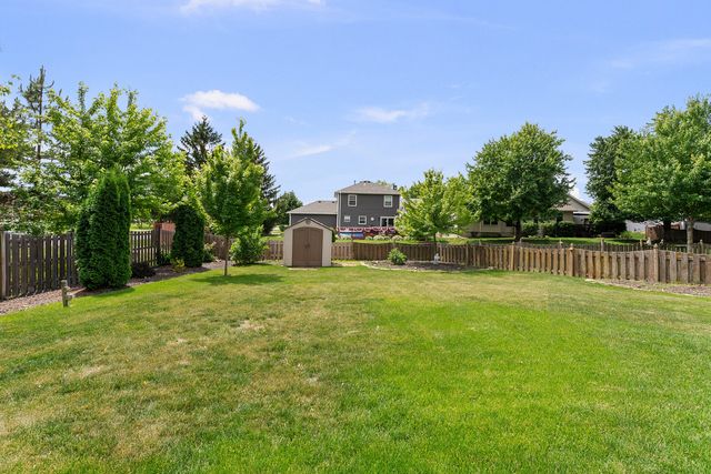4478 34TH Street Court, Bettendorf, IA 52722