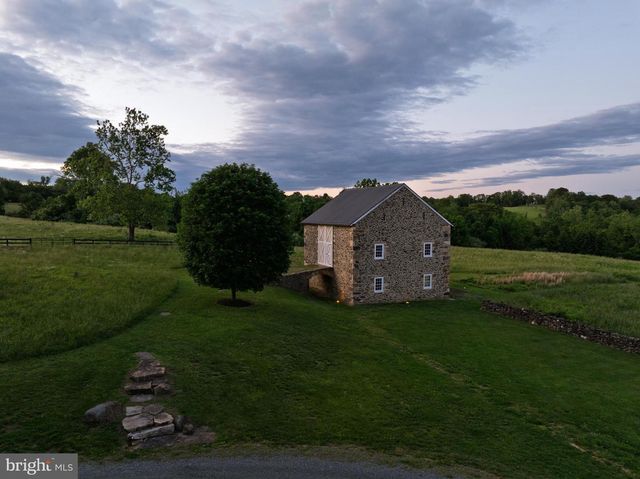 35571 MILLVILLE RD, Middleburg, VA 20117