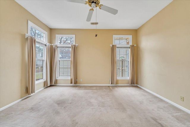 1980 Ashley LN, Roanoke, VA 24018