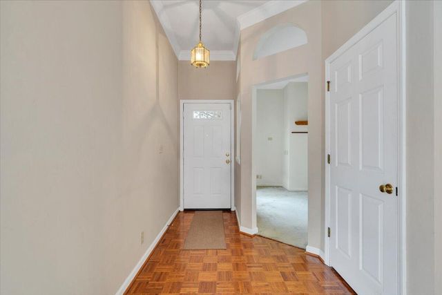 1980 Ashley LN, Roanoke, VA 24018