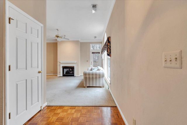 1980 Ashley LN, Roanoke, VA 24018