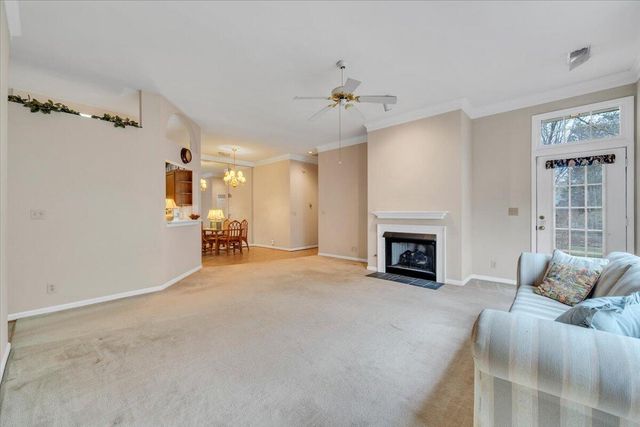 1980 Ashley LN, Roanoke, VA 24018