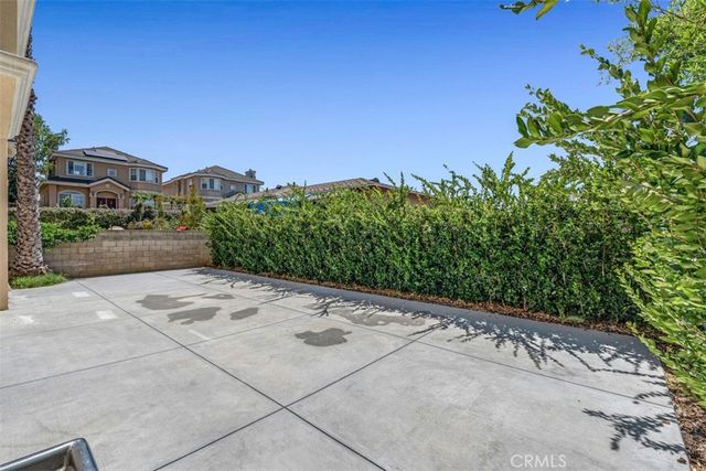 321 S Alhambra Avenue, Monterey Park, CA 91755