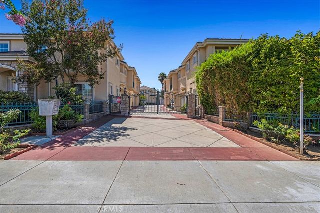 321 S Alhambra Avenue, Monterey Park, CA 91755