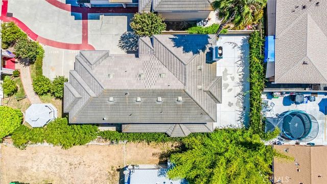 321 S Alhambra Avenue, Monterey Park, CA 91755